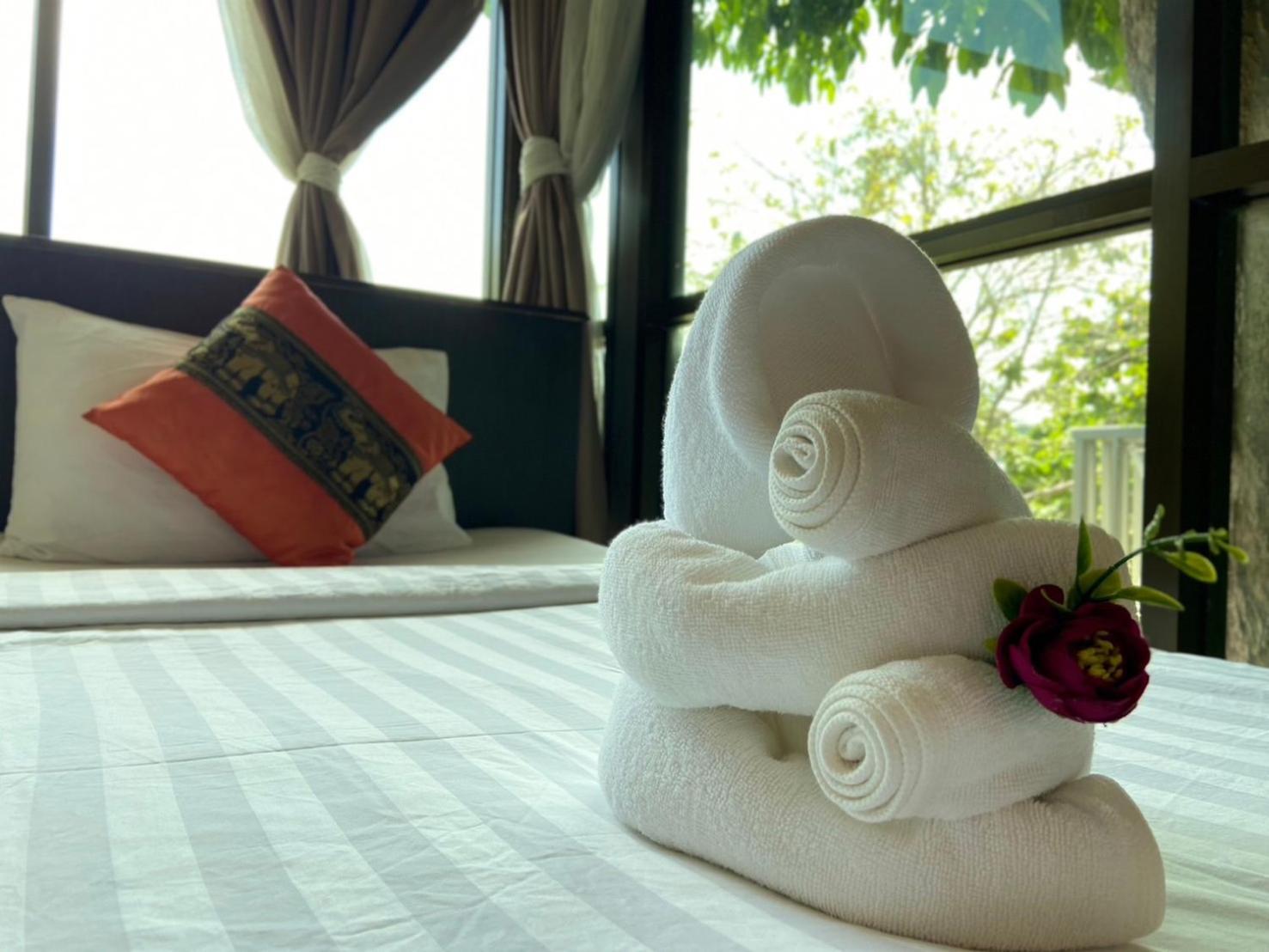A Plus Deluxe Hotel Koh Lipe Eksteriør billede